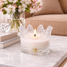 Load image into Gallery viewer, Royal Extract Queen Bee Crown Candle