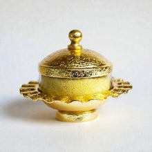 Load image into Gallery viewer, Royal Extract Heritage Bath Salts Vessel, Limited Edition