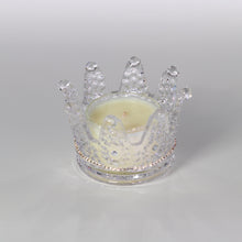 Load image into Gallery viewer, Tryst Tiara Crown Candle