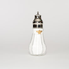 Load image into Gallery viewer, Royal Extract Iconic Dusting Silk Powder Shaker