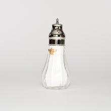 Load image into Gallery viewer, Royal Extract Iconic Dusting Silk Powder Shaker