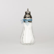 Load image into Gallery viewer, Momentous Iconic Dusting Silk Powder Shaker