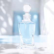 Load image into Gallery viewer, Momentous Bath Gel, Petite Decanter, 7oz | ONLY 2 LEFT!
