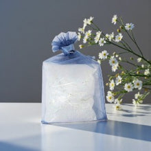 Load image into Gallery viewer, Momentous Dusting Silk Powder Refill