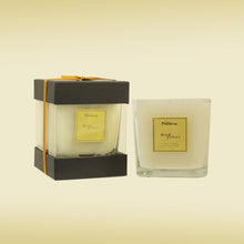 Load image into Gallery viewer, Royal Extract Candle