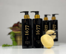 Load image into Gallery viewer, Gentlemen 1677 Body Care Set
