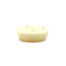 Load image into Gallery viewer, Tryst 3-Wick Floating Candle
