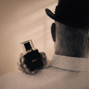 Gentlemen 1677 Cologne 50mL | Warm Woody Amber | Lady Primrose