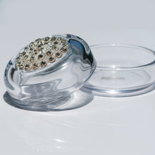 Load image into Gallery viewer, Premiere White Cream Soap, Crystal Dish
