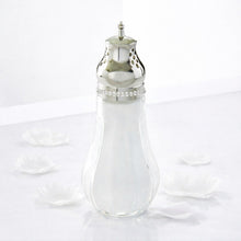 Load image into Gallery viewer, Premiere Iconic Dusting Silk Powder Shaker
