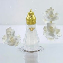 Load image into Gallery viewer, Royal Extract Dusting Silk Powder Iconic, Gold
